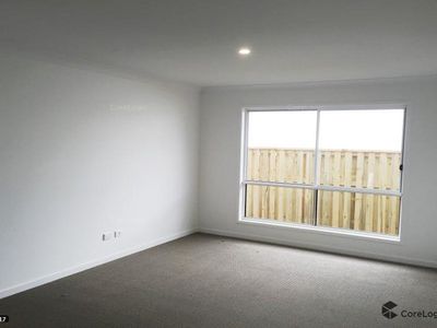 25 Bottle Brush Circuit, Coomera