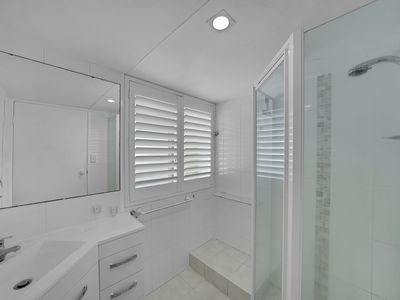 2 / 8 Victor Street, Alexandra Headland