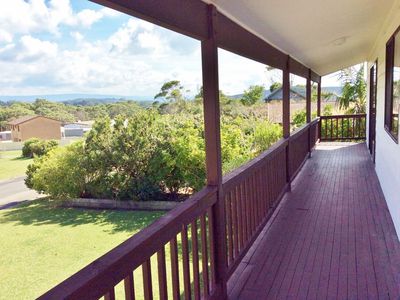 16 Vista Drive, Dolphin Point