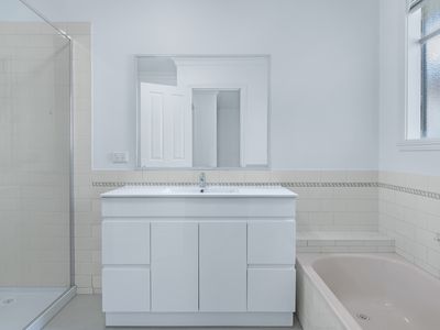 143 Johnston St,, Newport