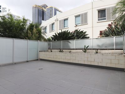 HG02 / 10-16 Marquet Street, Rhodes