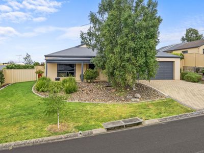 24 Dalkeith Drive, Mount Gambier