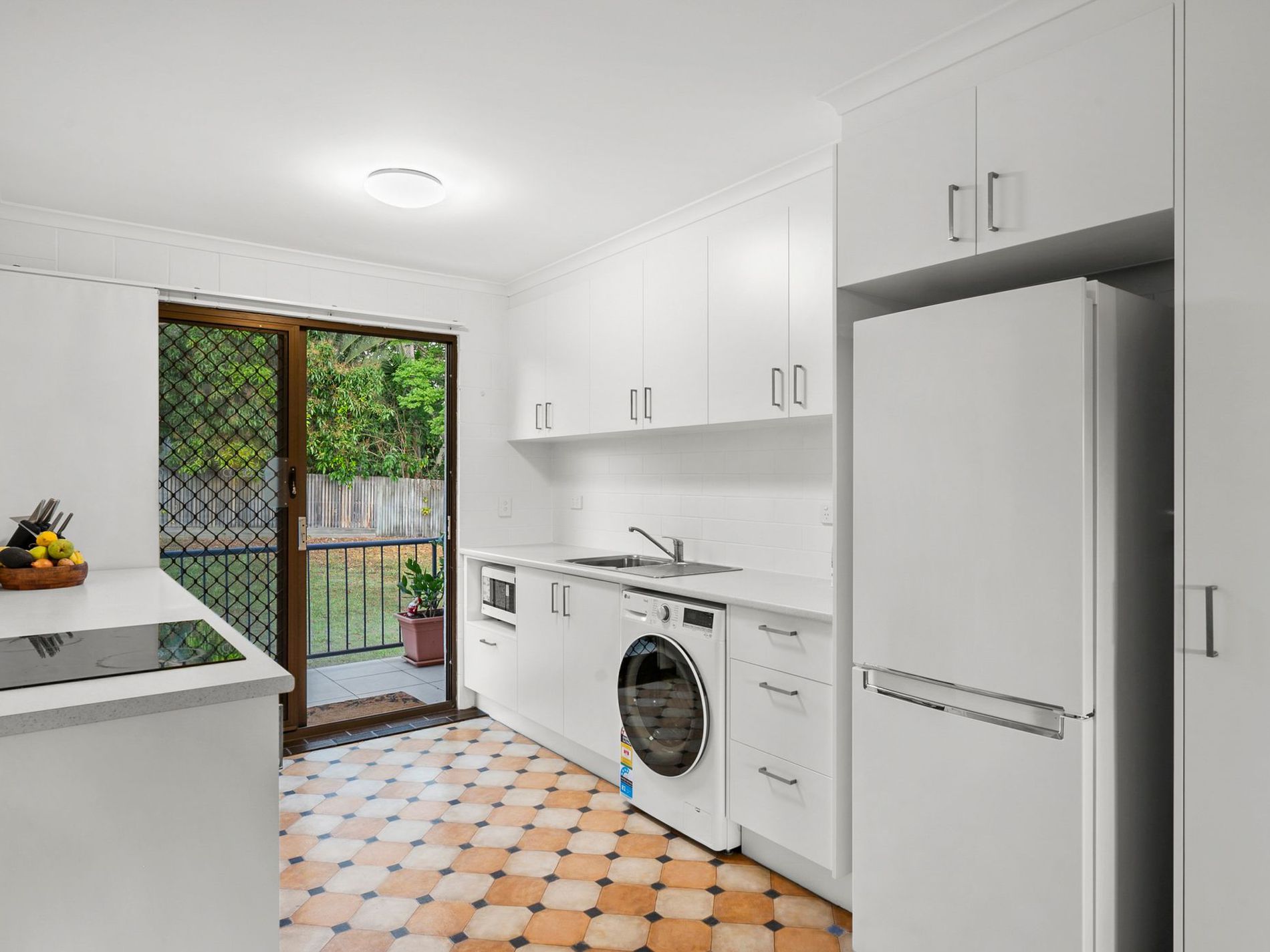 4 / 5 Hill Street, Pomona