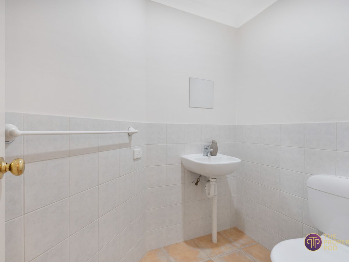 2 Cedron Rise, Coogee