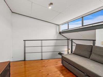 2 / 3 Greenway Street, Perth