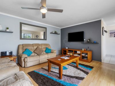 12 / 4 Madang Crescent, Runaway Bay