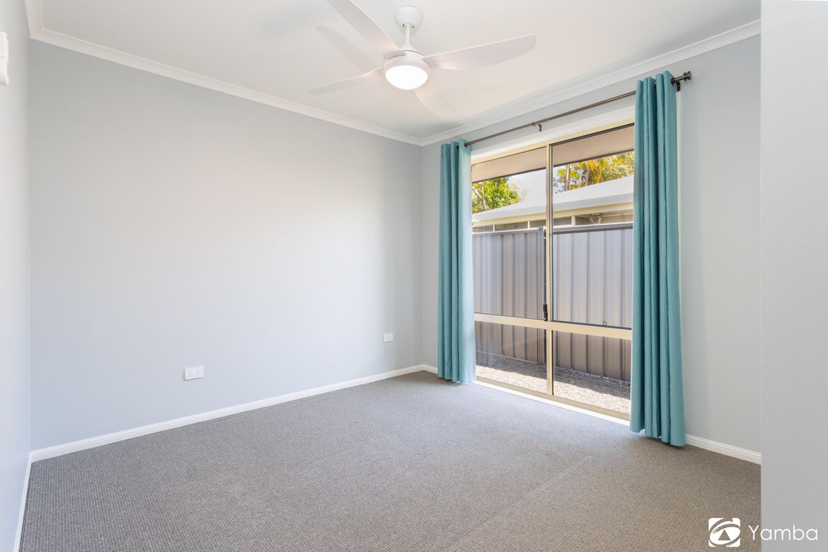 4 Edgewater Close, Yamba