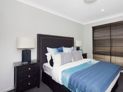 9 Elvire Street, Ormeau Hills