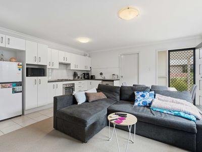 9 & 9A Hastings Parade, Sussex Inlet