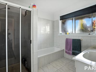 9 Las Vegas Drive, Prospect Vale