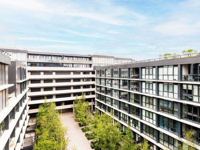 526 / 20 Anzac Park, Campbell