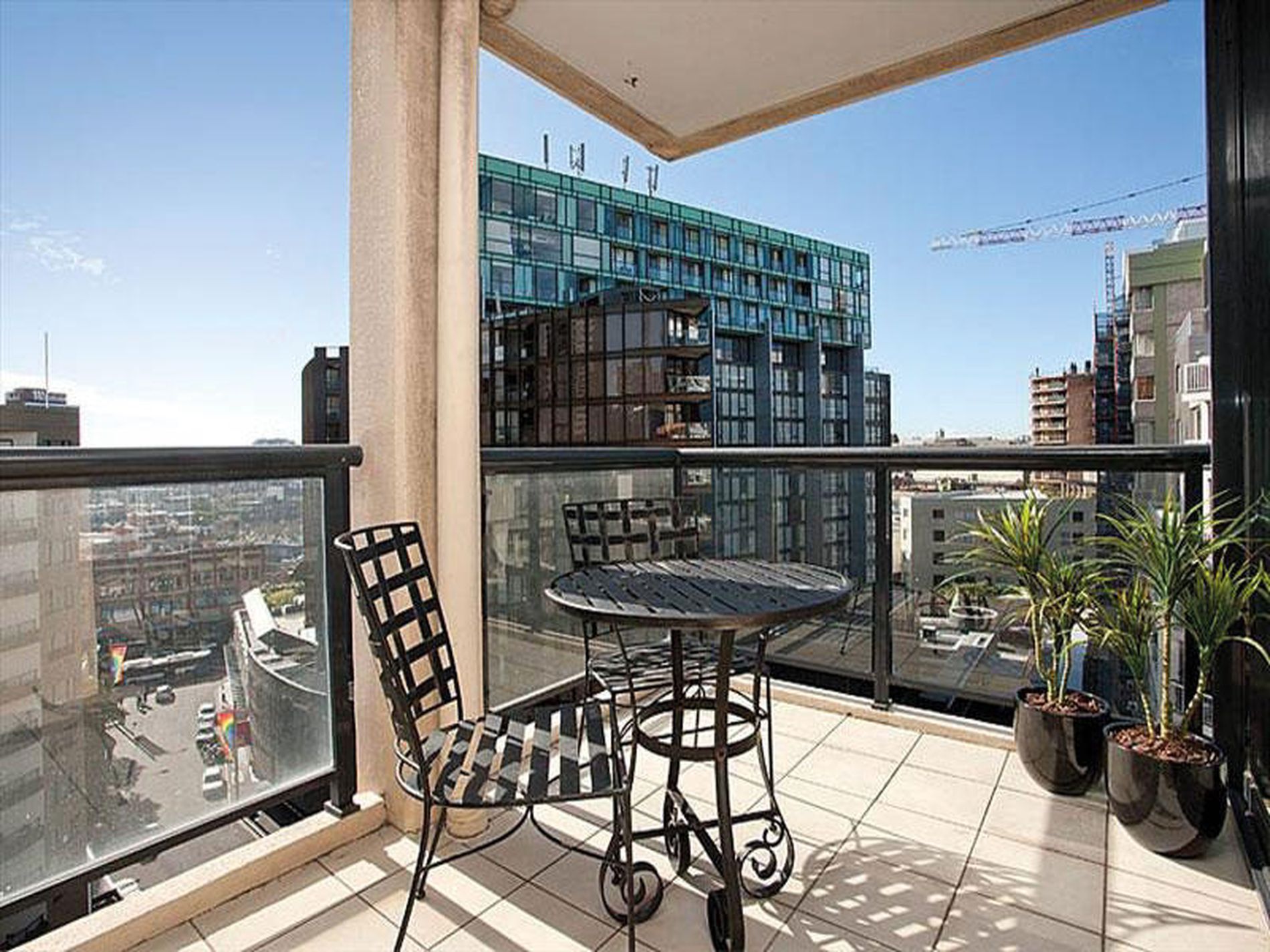 1306 / 174 Goulburn Street, Surry Hills