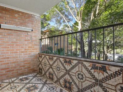 2 / 2 Henson St, Marrickville