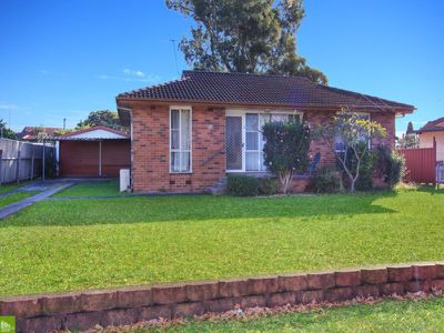 13 Culgoa Crescent, Koonawarra