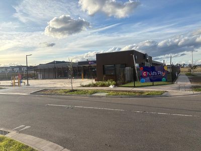 1 Generation Crescent, Mambourin