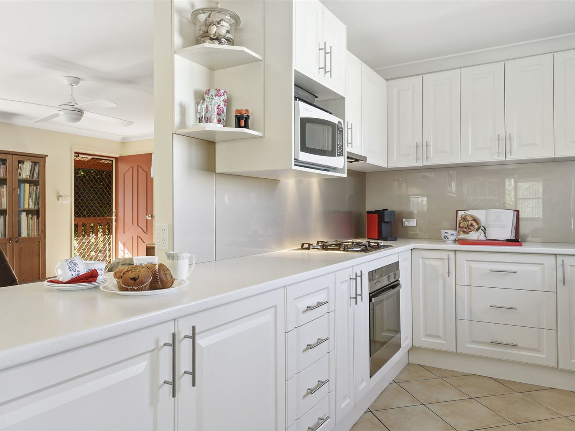 49 Wattle Street, Fishermans Paradise