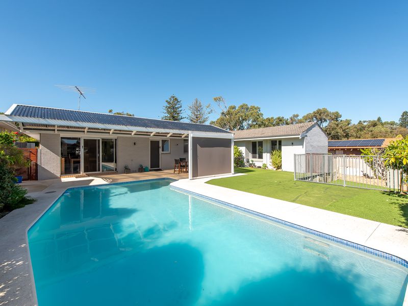 15 Weldon Way, City Beach