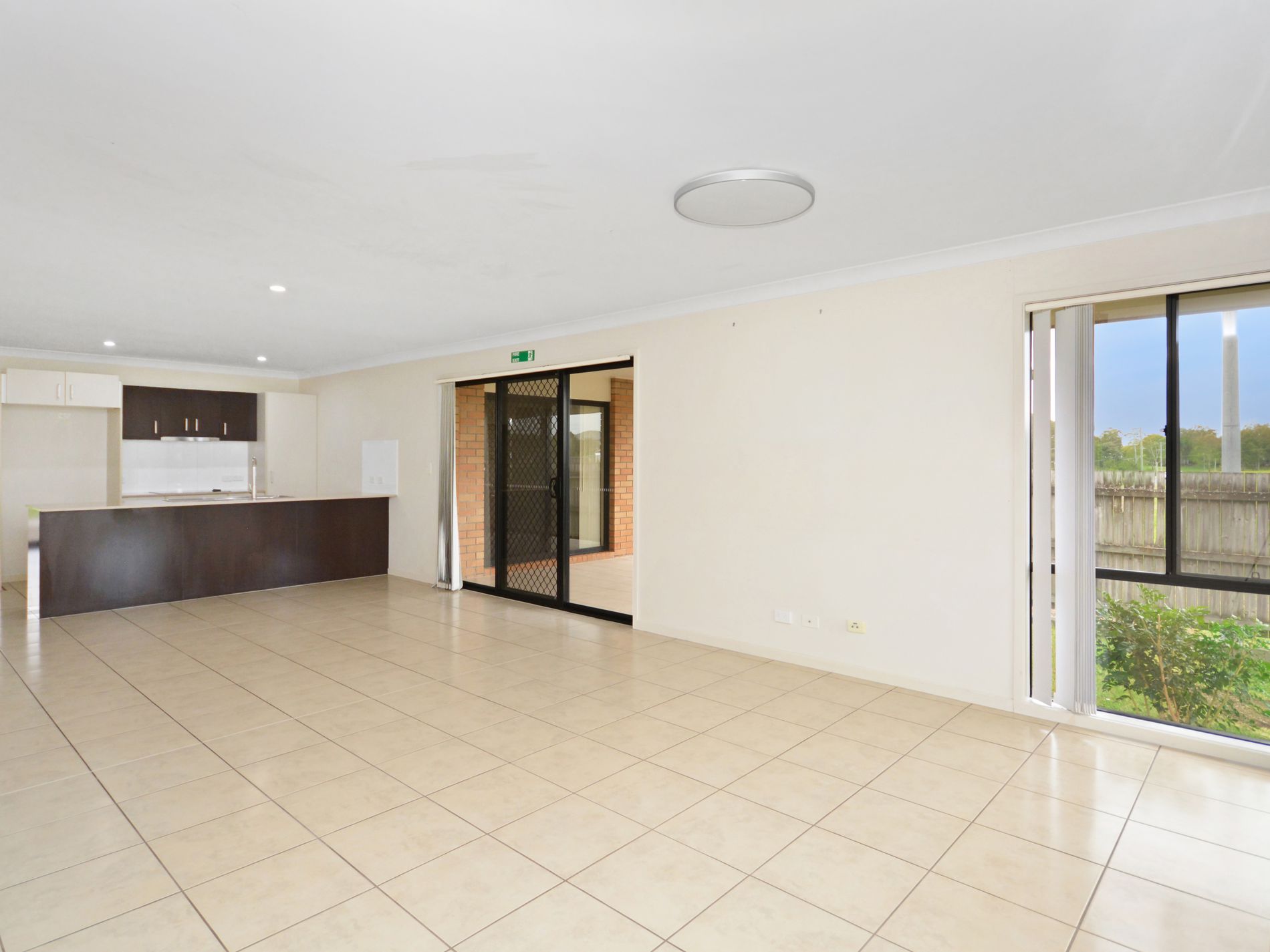 35 Oxford Street, North Booval