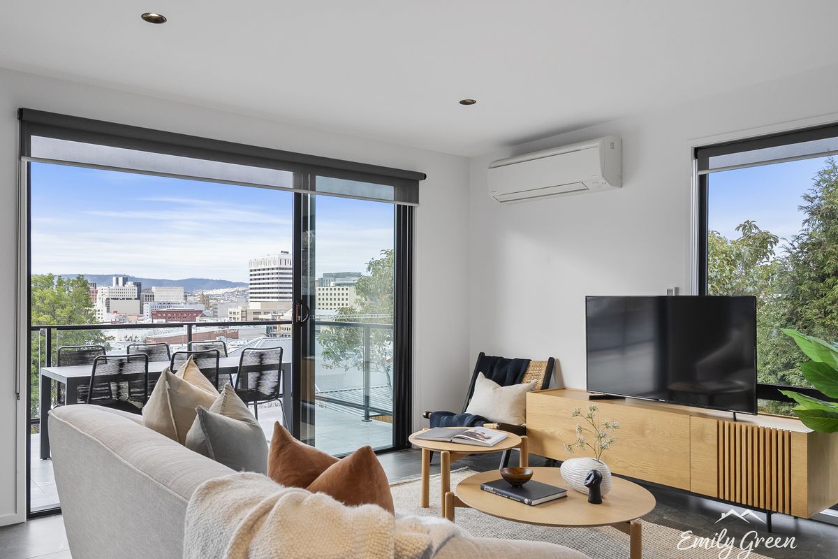 1 / 72A Molle Street, Hobart