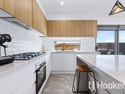2 / 45 Willow Drive, Hampton Park