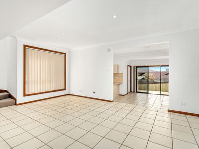 2 / 42 Chillawong Circuit, Blackbutt