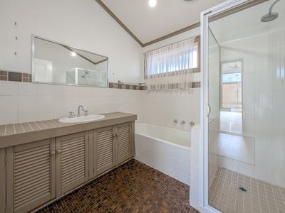 28 Douglas Avenue, Swan Hill
