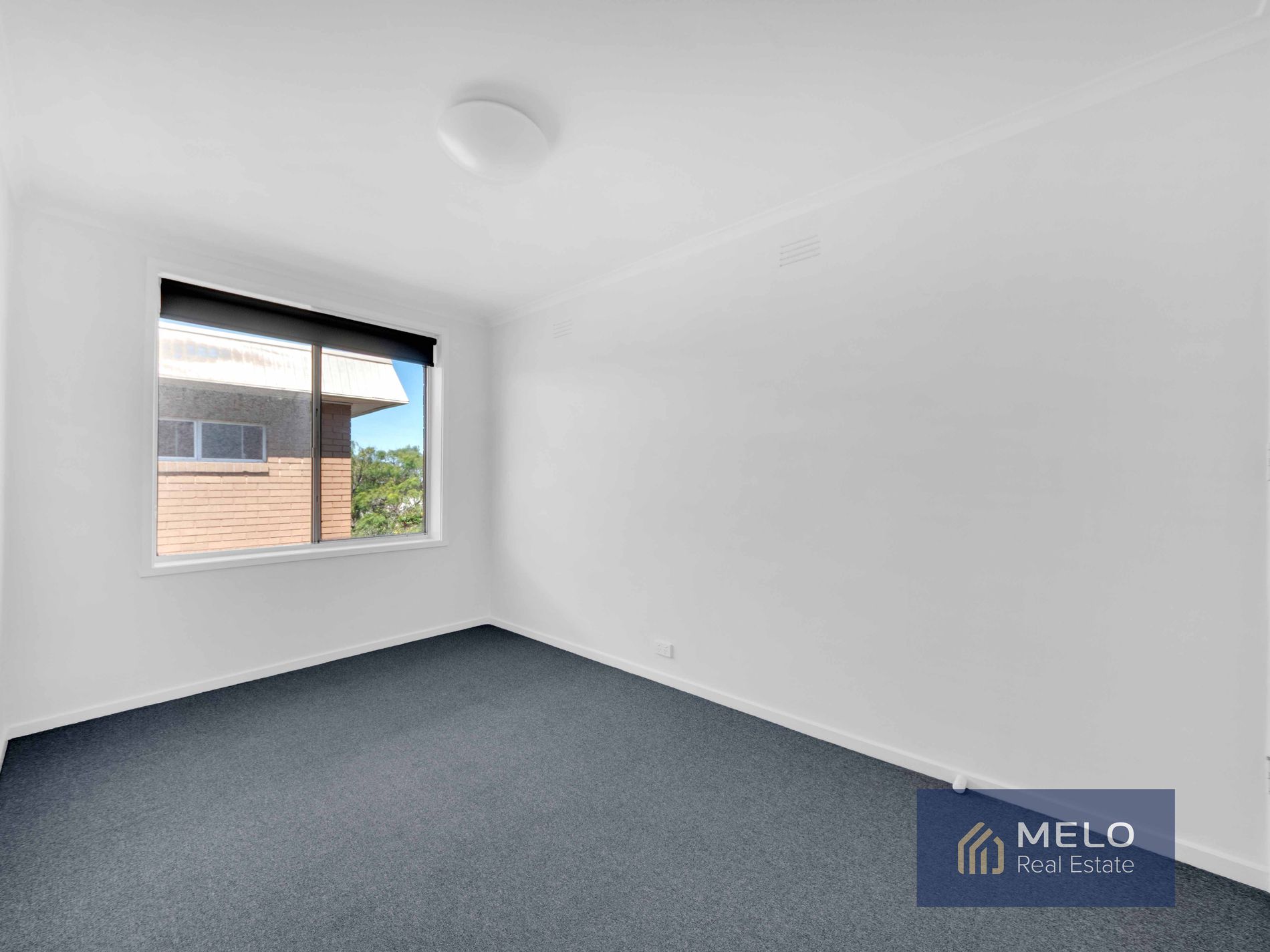 6 / 393 Barkly Street, Footscray