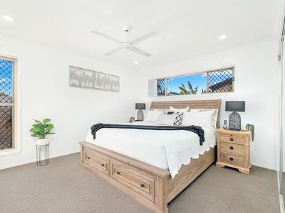 7  Kennedy Court , Urraween