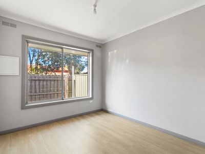 6 / 5 Foster Street, Sale