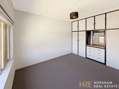 1A Henry Street, Horsham