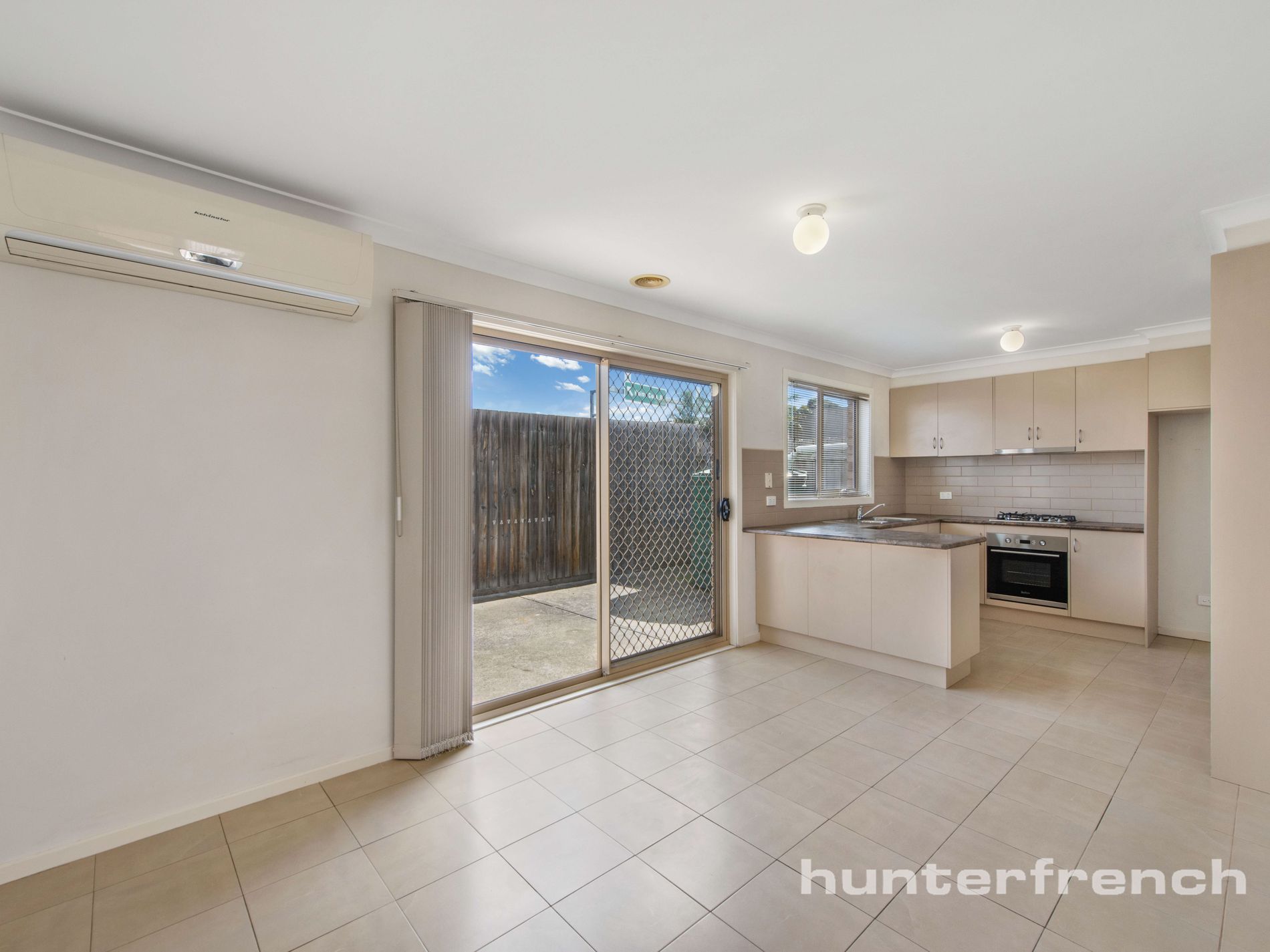 2 / 22 Balmoral Street South, Altona Meadows