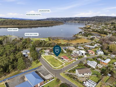 1 Taree Crescent, Gravelly Beach