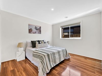 13 Edwin Close, Manor Lakes