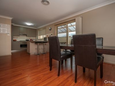 11 Cardiff Arms Avenue, Dubbo
