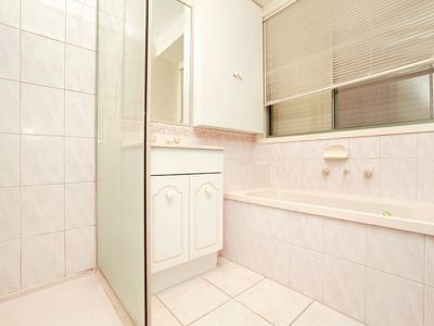 18 Summit Crt, Hampton Park