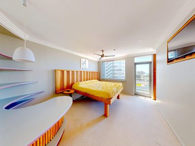 25 / 120 The Esplanade, Surfers Paradise