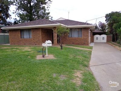 1 Belmore Place, Dubbo
