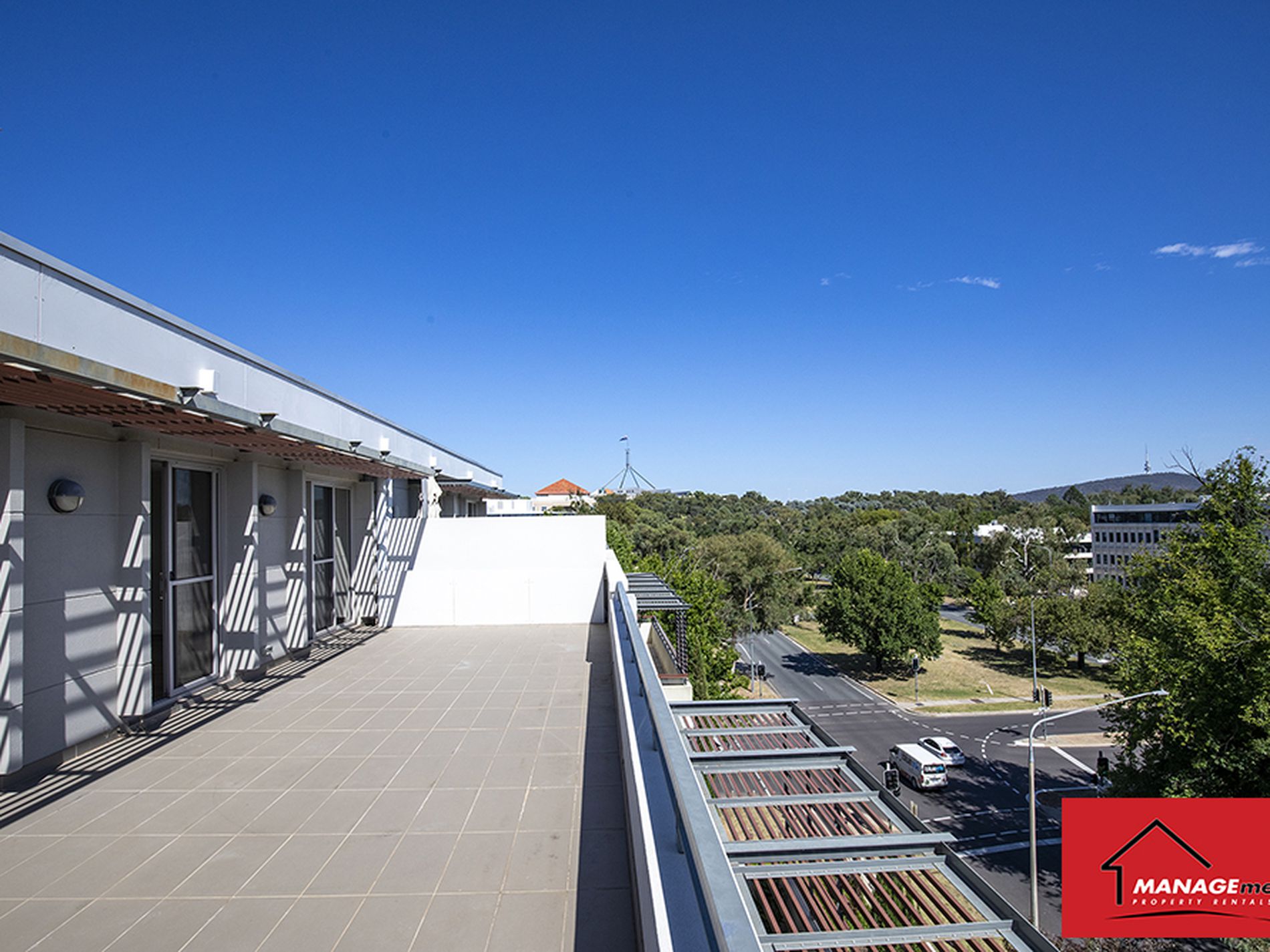 40 / 12 NATIONAL CIRCUIT, Barton