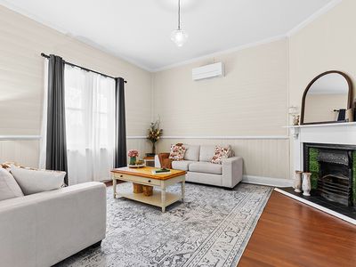 14 Government Road, Weston