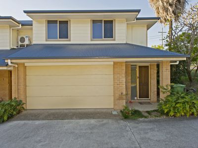 1 / 15 Harley Street, Labrador