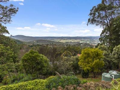 9 Green Avenue, Mount Macedon