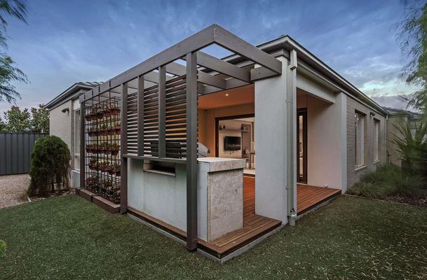 6 Montreal Circuit, Craigieburn