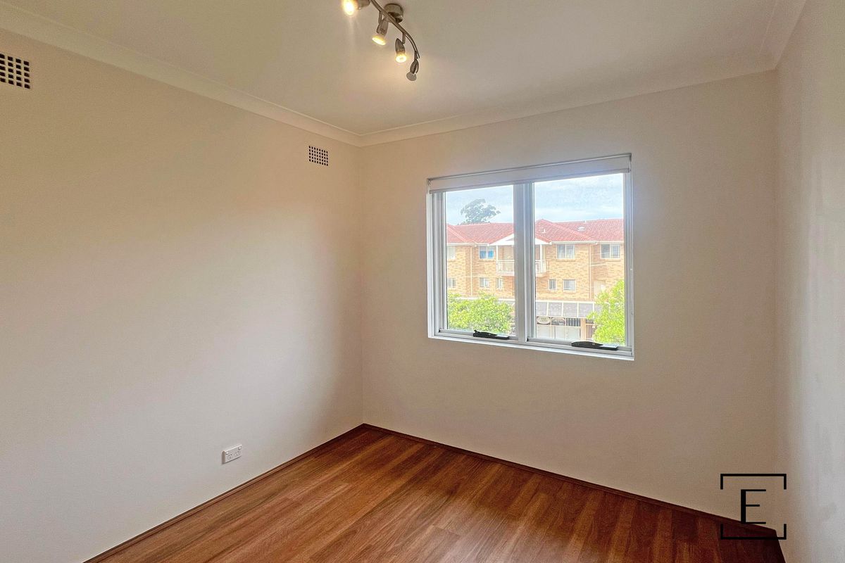 6 / 74A Queen Street, Concord West