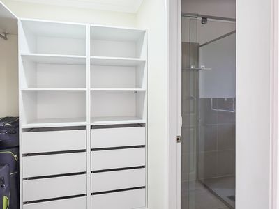 4 / 6-8 Corrigan Crescent, Batehaven