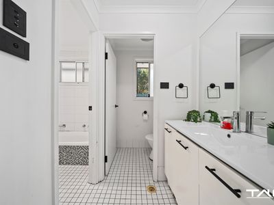 167 & 167a Andromeda Drive, Cranebrook