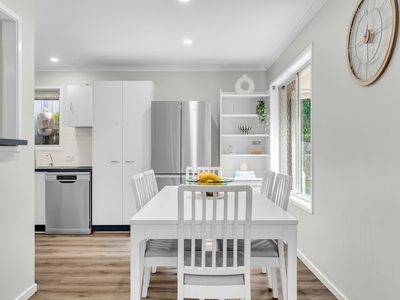 1 Mirimiri Close, Jindalee