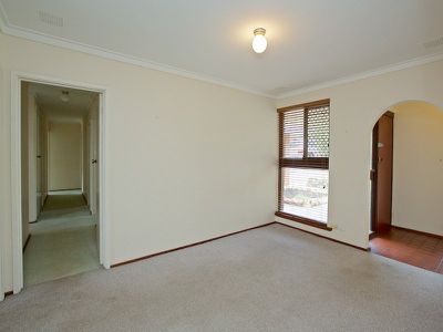 4 Sandringham Street, Trigg