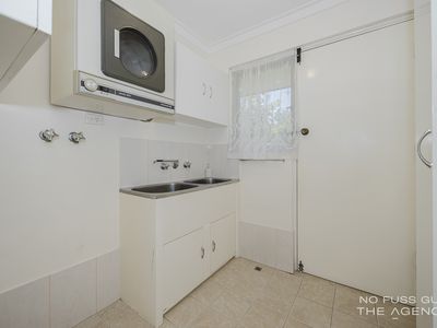 9 Burgland Drive, Girrawheen