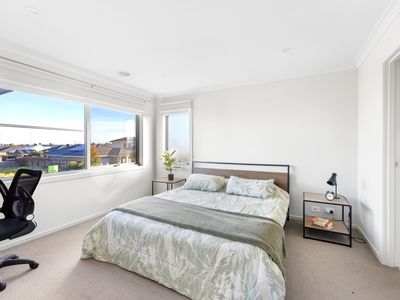 23 Wireless Drive, Aintree