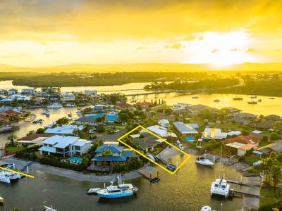 5 Wills Court, Paradise Point